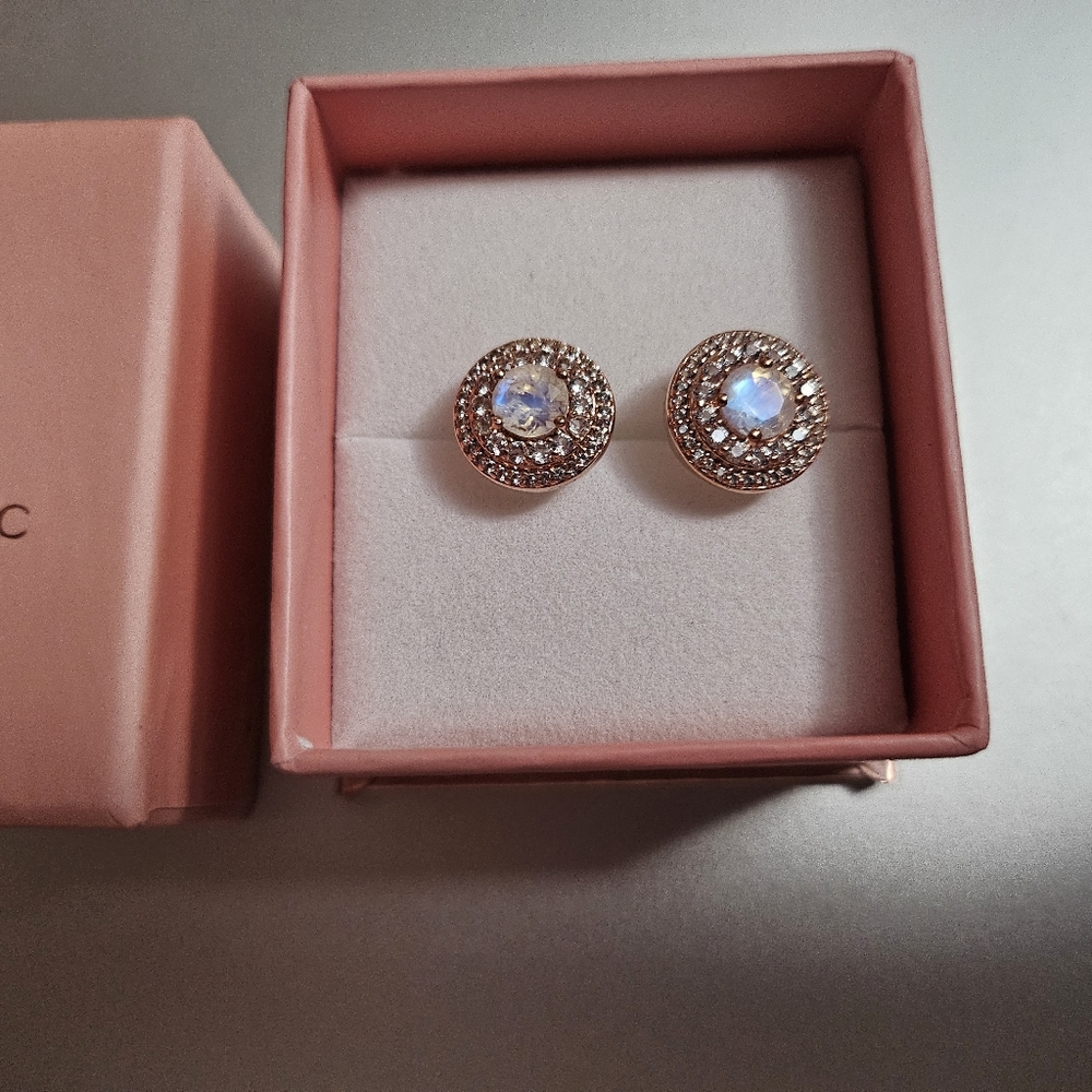 Moon magic earrings